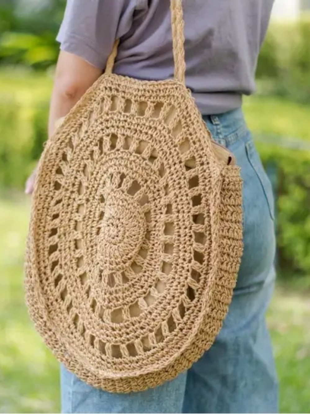 AMERICA & BEYOND Neutral Woven Round Tote Bag with Detachable Pouch